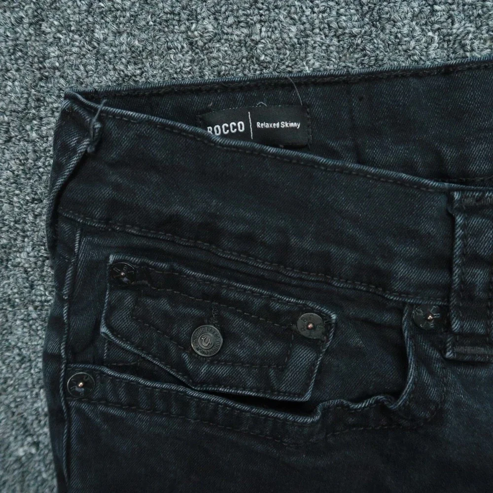 True Religion Jeans Men 38x33 Black Rocco Relaxed Skinny 5 Pocket Stretch